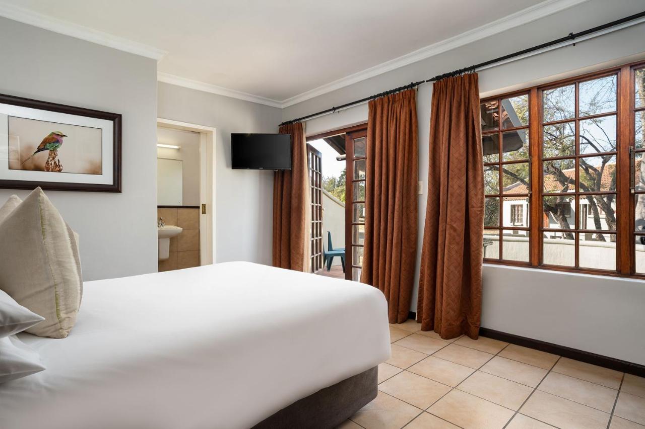 Premier Hotel Roodevalley Pretoria Exterior photo