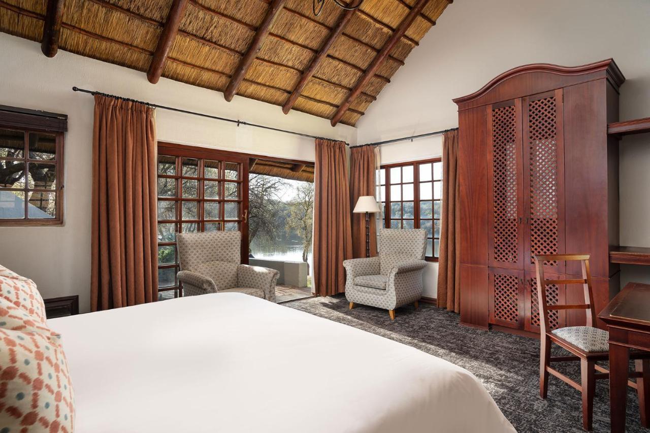 Premier Hotel Roodevalley Pretoria Exterior photo