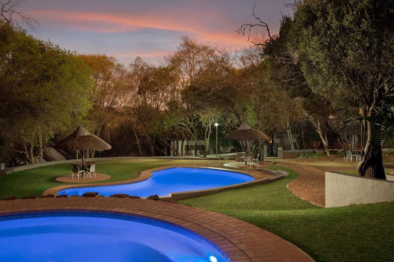 Premier Hotel Roodevalley Pretoria Exterior photo