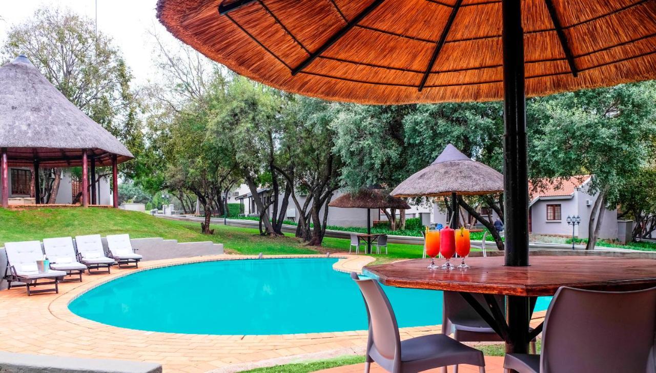 Premier Hotel Roodevalley Pretoria Exterior photo